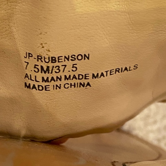 Jessica Simpson Flip Flops - Picture 8 of 8